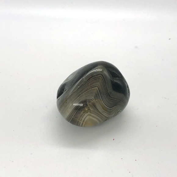 Dark gemstone Botswana agate large palm stone 2' x 2.5' - Picture 4 of 4